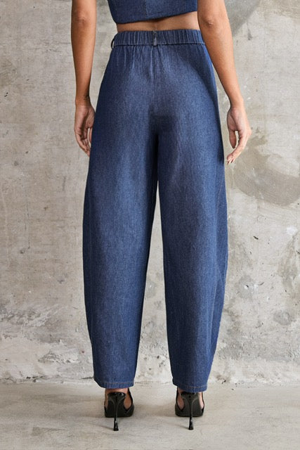Conjunto Calça Barrel e Colete Jeans  Camila