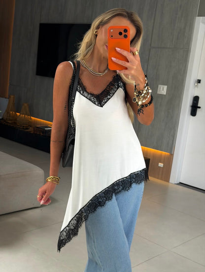 Top Cetim e Renda Assimétrico ATENÇÃO! PEÇA EM PRÉ VENDA, COM ENVIO EM 21/03