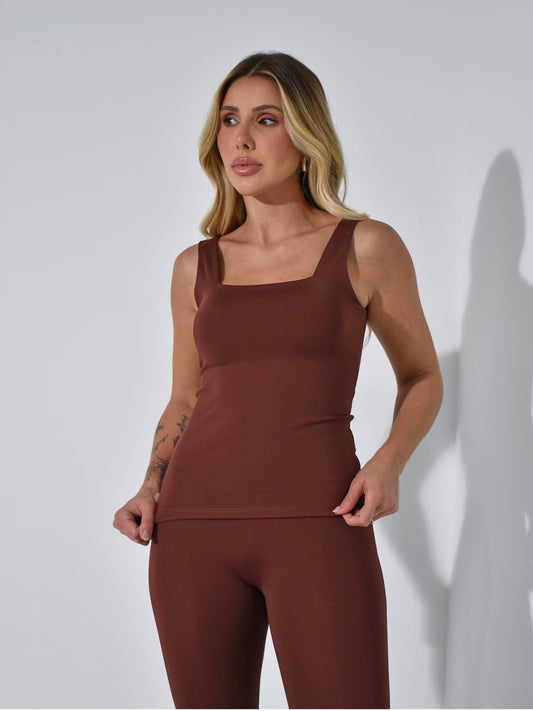 Regata Poliamida Básica - ATENÇÃO! PEÇA EM PRÉ VENDA, COM ENVIO EM 21/04