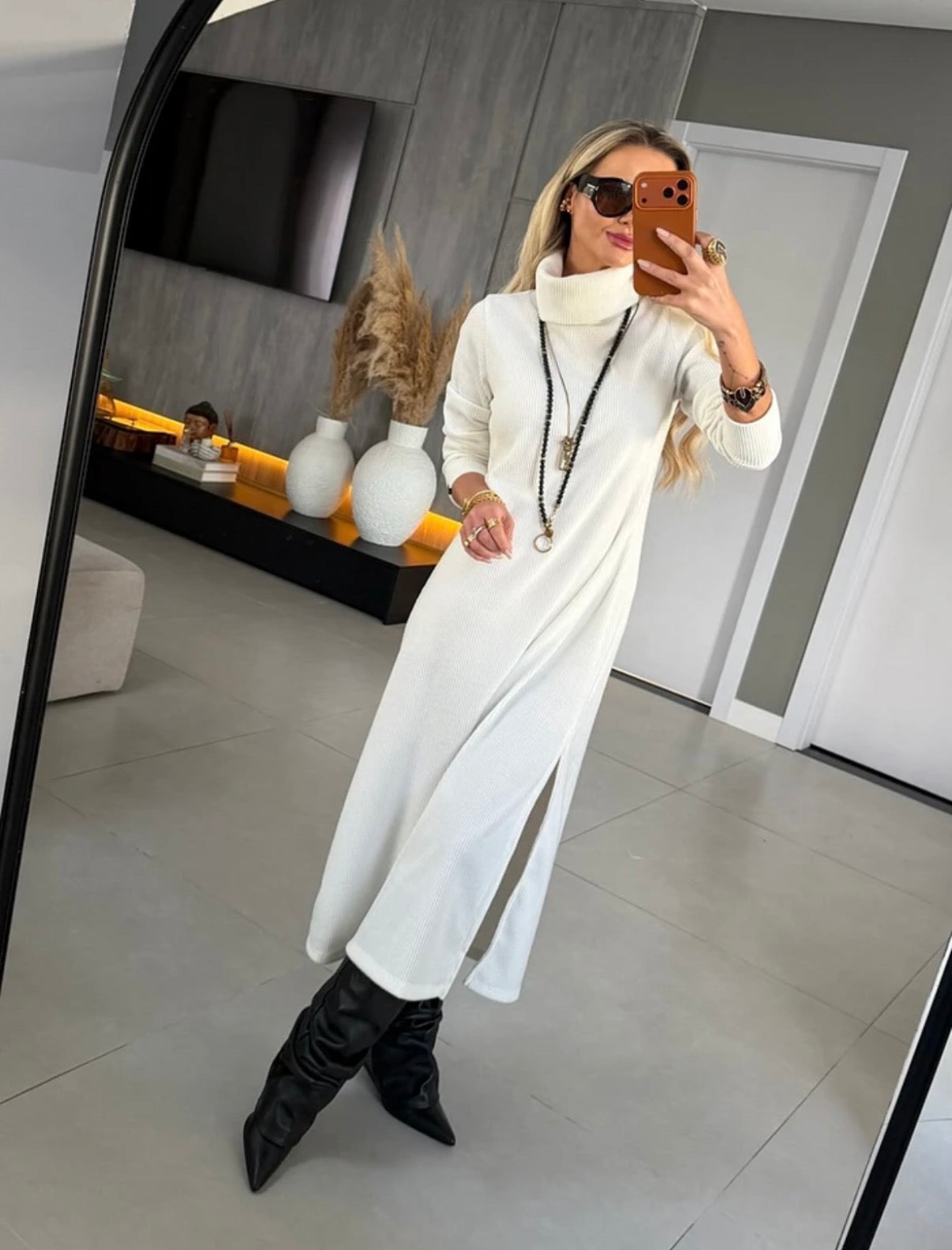 Vestido Midi Tricot Beatriz - ATENÇÃO! PEÇA EM PRÉ VENDA, COM ENVIO EM 26/06