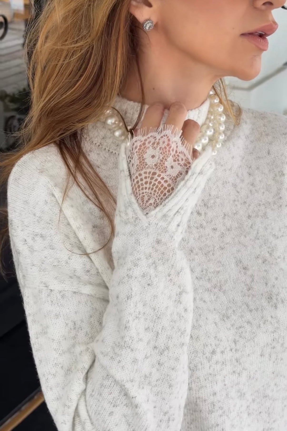 Tricot Manga Longa Renda Londres - ATENÇÃO! PEÇA EM PRÉ VENDA, COM ENVIO EM 27/06