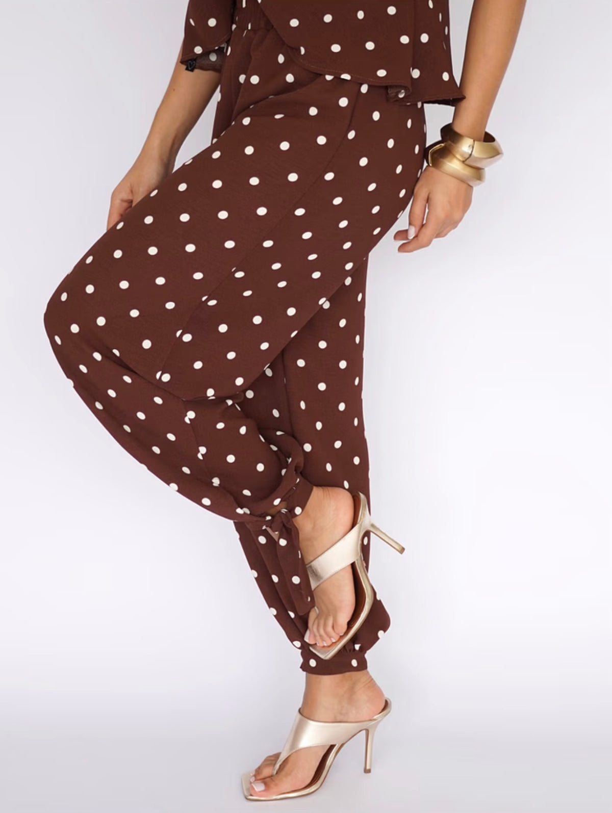 Conjunto Calça Aladim e Blusa Peplum Poá