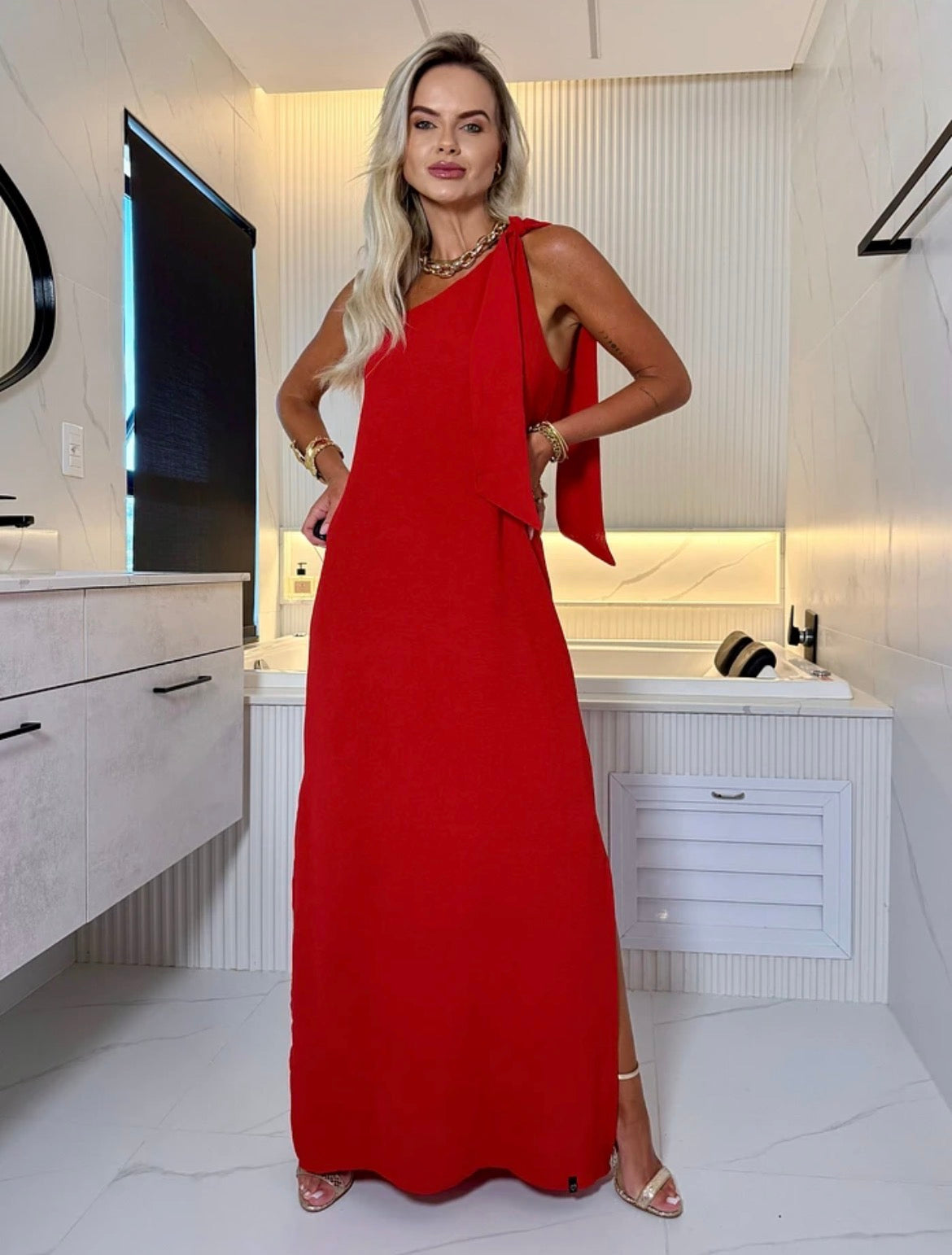 Vestido Ombro Único Valéria - ATENÇÃO PEÇA EM PRÉ VENDA, COM ENVIO EM 13/01