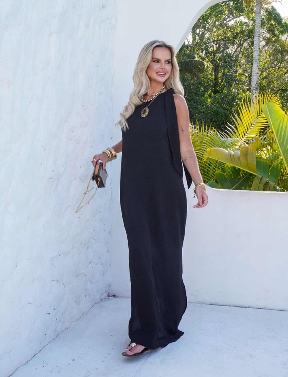 Vestido Ombro Único Valéria - ATENÇÃO PEÇA EM PRÉ VENDA, COM ENVIO EM 13/01