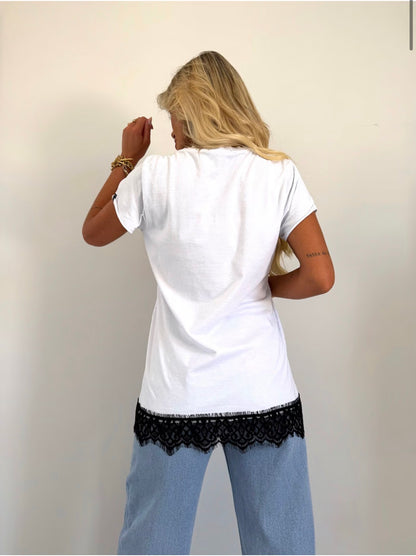 T-Shirt Renda - ATENÇÃO! PEÇA EM PRÉ VENDA, COM ENVIO EM 31/03