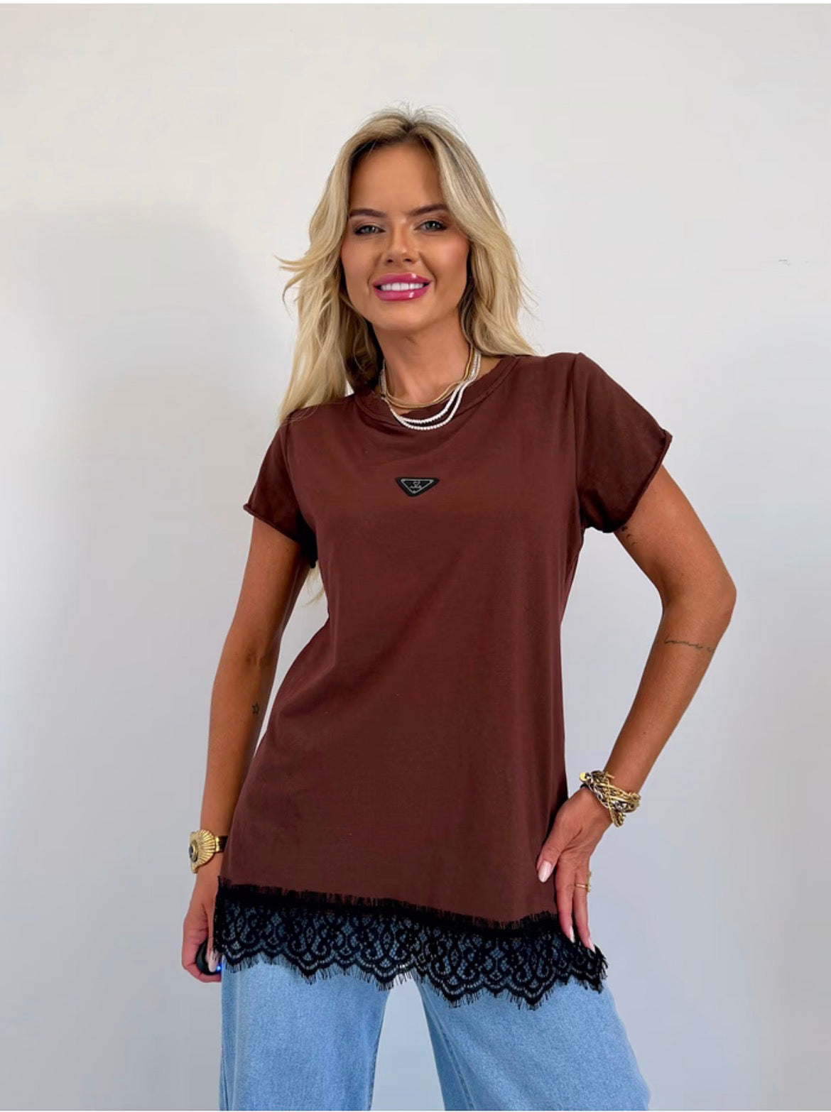 T-Shirt Renda - ATENÇÃO! PEÇA EM PRÉ VENDA, COM ENVIO EM 31/03